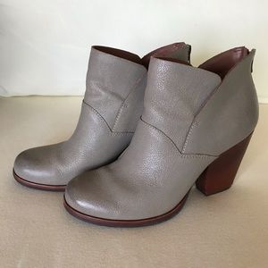 Kork-Ease Castaneda Bootie